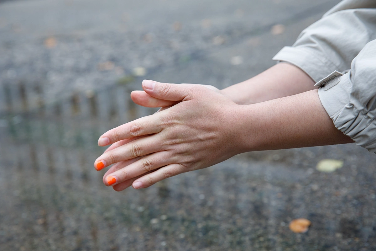 Akemi Nagao | choreographer, dance artist, slowist
Shot for "At Sea Day" interview